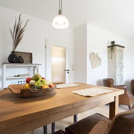 Apartment Die-deichbude-1-butze-1